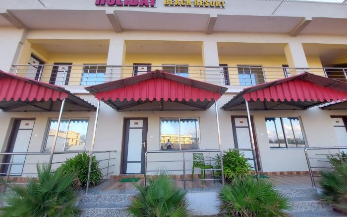 Holiday Beach Resort