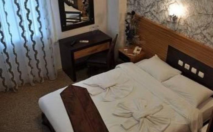 Esin Hotel