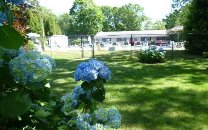 Falmouth Heights Motor Lodge
