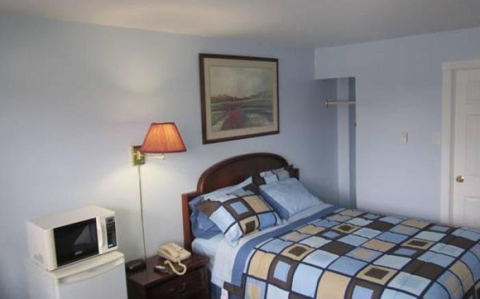 Fox Motor Inn