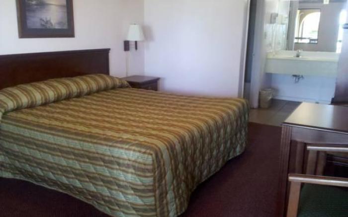 Garden Inn & Suites