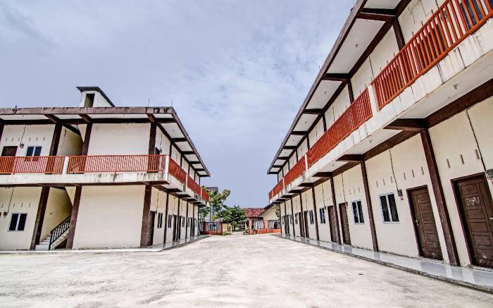 SPOT ON 91699 Homestay Hj Lela Syariah