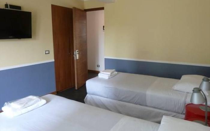 GUANAKO Hostel