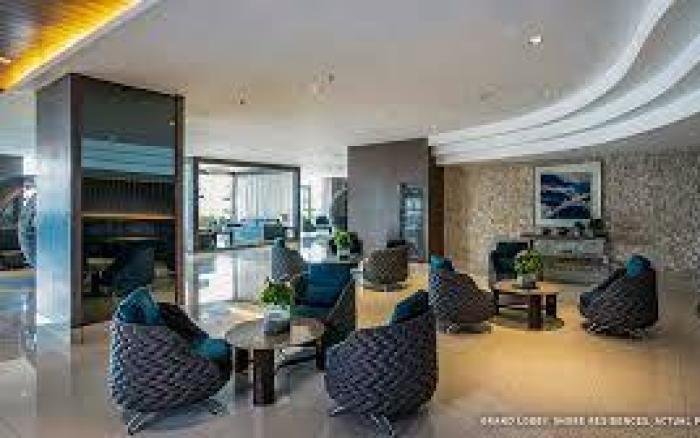 SM Mall of Asia walking distance Shore Residences