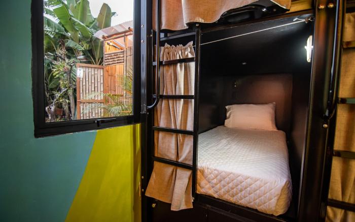 Yes Please! Hostel