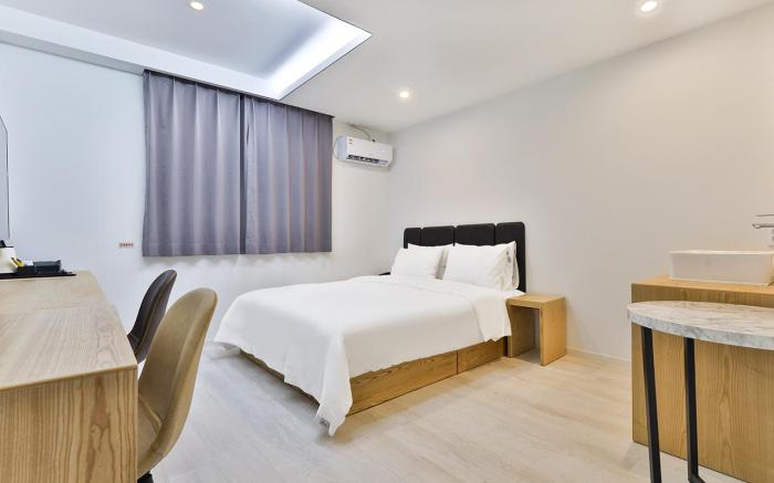 Sloth Hotel Busan Seomyeon
