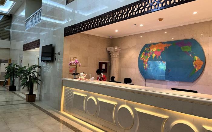 ROYAL J HOTEL
