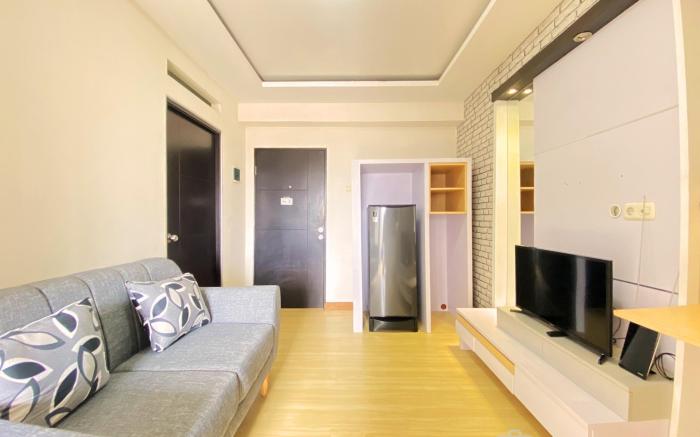Homey 2BR Gateway Ahmad Yani Cicadas By Travelio