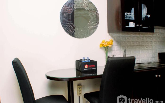 Luxury Studio Metropark Condo Jababeka By Travelio