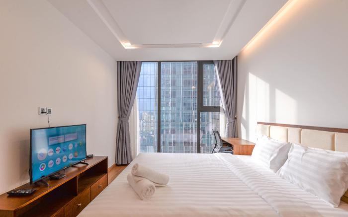 Vinhomes Metropolis 1 bedroom apartment near Lotte