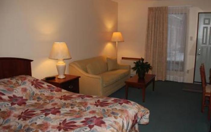 Rideau Heights Inn