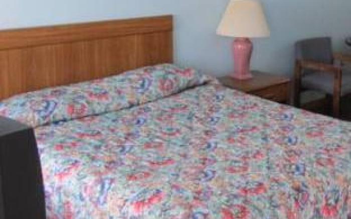 Robyn's Motel