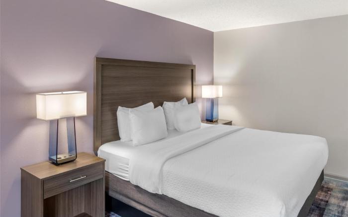 Best Western Hickory