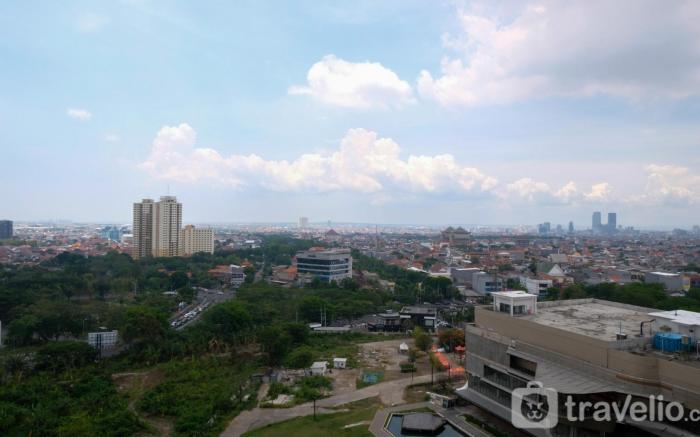 Studio Golf View Grand Sungkono Lagoon By Travelio