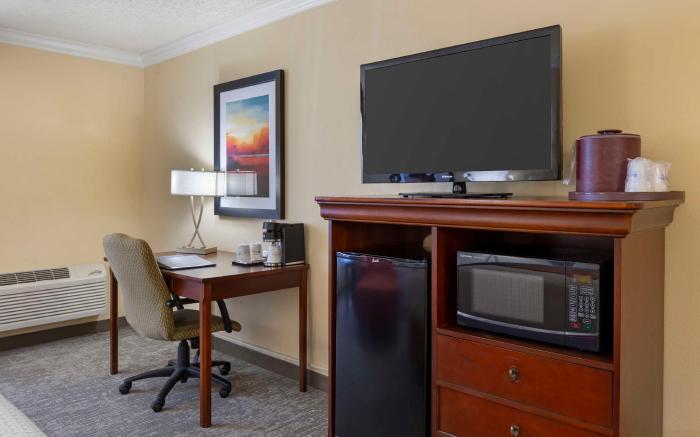 Best Western Plus Burlington
