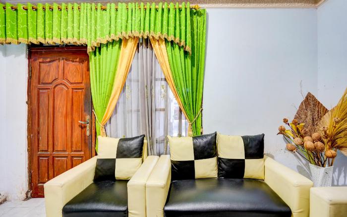 SPOT ON 91789 Kost Umik Sidoarjo Syariah