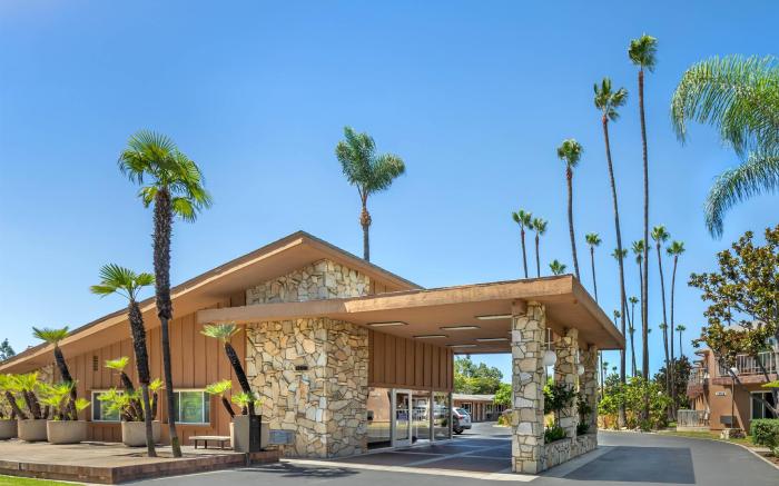 Best Western Pine Tree Motel