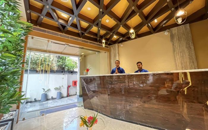MORVEE HOTELS ALIPORE