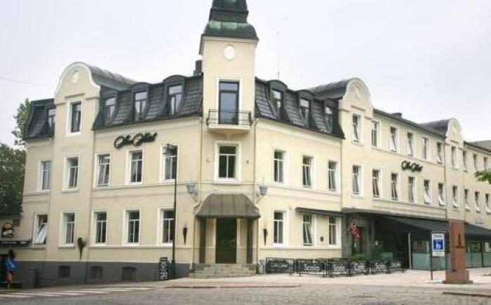 Moss Hotel & Apartments