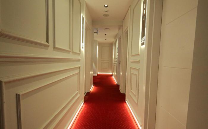 AXU AIRPORT HOTEL