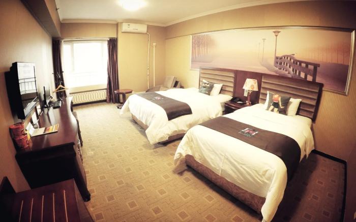 Pai Hotel Xi'an Bell Tower Hui Street Subway Station