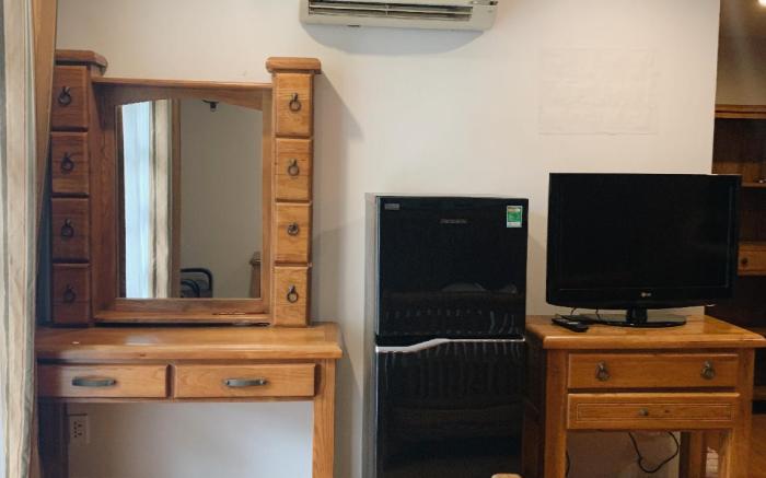 RedRose Apartment- Lovely studio with patio 