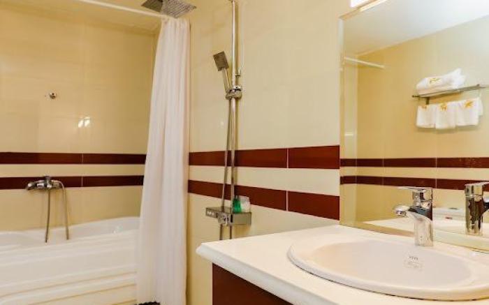 Thành Vinh Hotel & Apartment