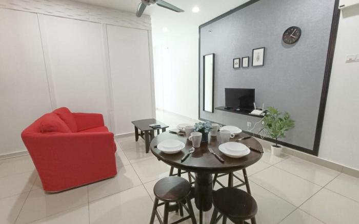 Lovely One Bedroom Studio near Gurney for 2-5pax