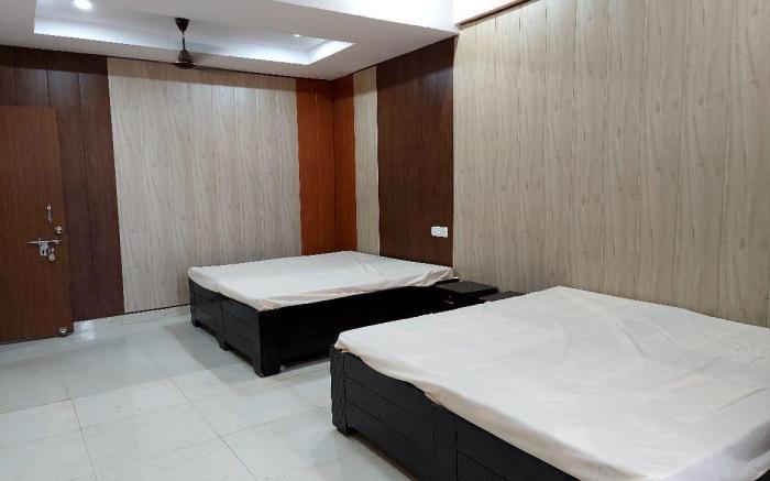 Lovely 3 Bedroom apratment in Nirala Nagar Lucknow