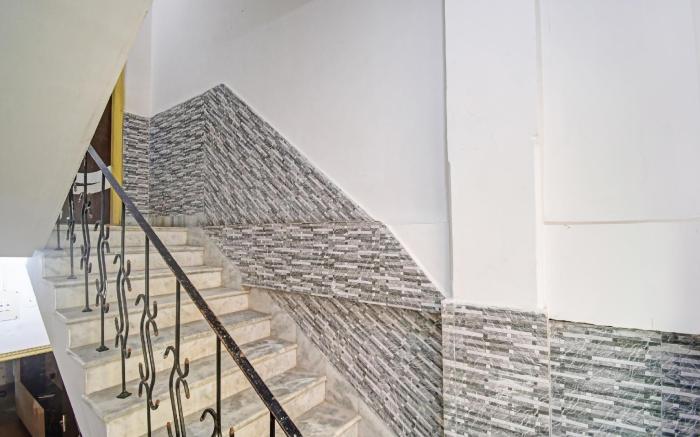 Hotel O Diamond Residency