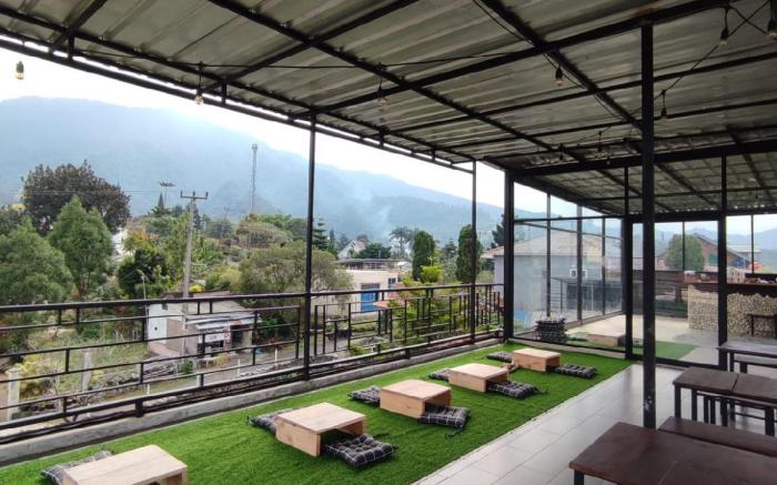 Gede pangrango resort n cafe