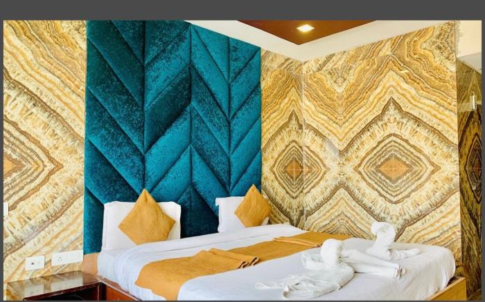 The Golden oyster hotel 
