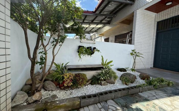 D老闆超好說話｜平日包棟8人只需6000 (LINE詢問不用錢 ID: @d_boss)