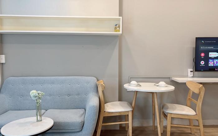 Studio Rivergate - River View, Swimming Pool, Spacious Room
