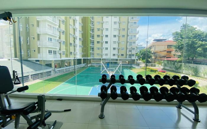 Studio Condo with Pool at Mesaverte Residences