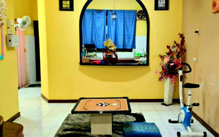 D'Serina Homestay 