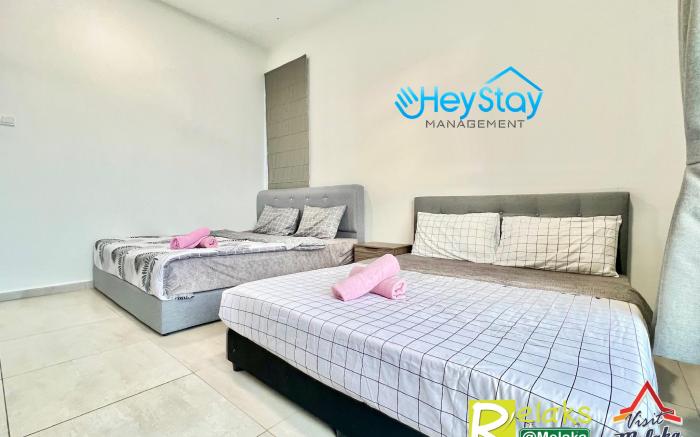 Atlantis 10Pax| Town-Jonker St/SeaView/