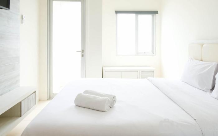 Cozy Stay Best 1BR at Pavilion Permata By Travelio