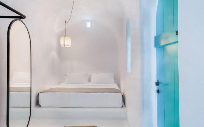 Two Bedroom Villa with Private Indoor Cave Pool