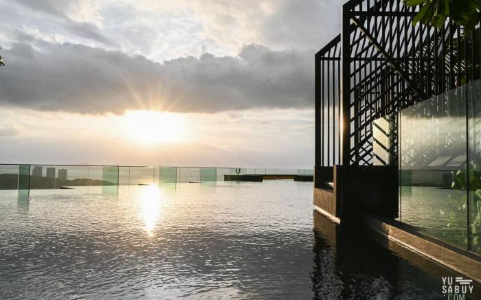 THE EDGE CENTRAL PATTAYA ห้องวิวทะเลห้องพักพัทยา 