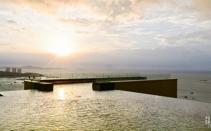 THE EDGE CENTRAL PATTAYA ห้องวิวทะเลห้องพักพัทยา 