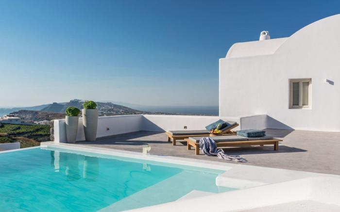 Exclusive One Bedroom Villa - White & Co