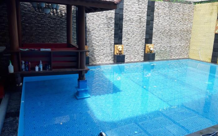 Tite homestay, staycation fells @home