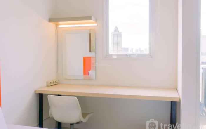 Studio 8th Floor Signature Park Grande By Travelio