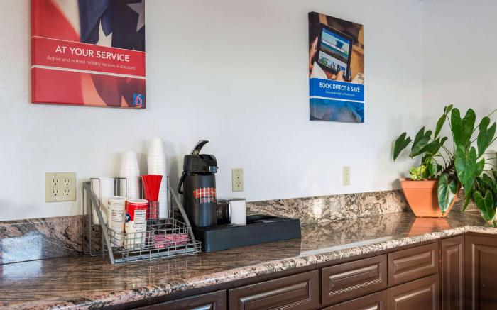 Motel 6 Wilsonville, OR - Portland