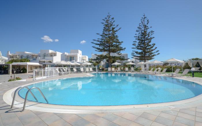 Birikos Hotel and Suites