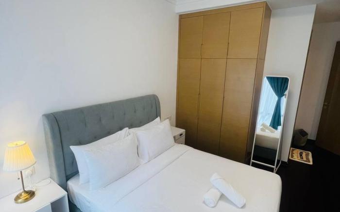 Spacious 1BR unit at R&F Princess by ANJU