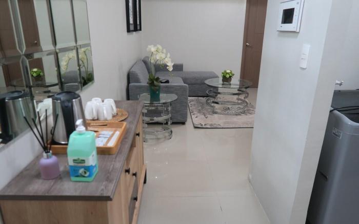 One (1) Bedroom near NAIA