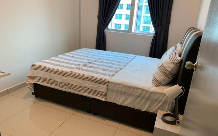 Meru Ipoh Residence WiFi+Pool (Muslim)