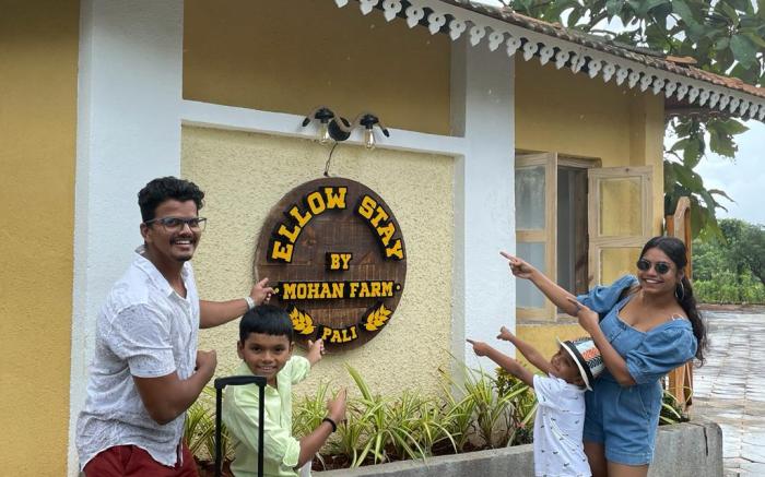 ELLOW STAY BY MOHAN FARM